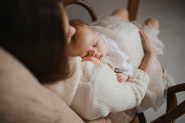 how-to-set-boundaries-with-your-night-nanny-infant-sleep-consultant